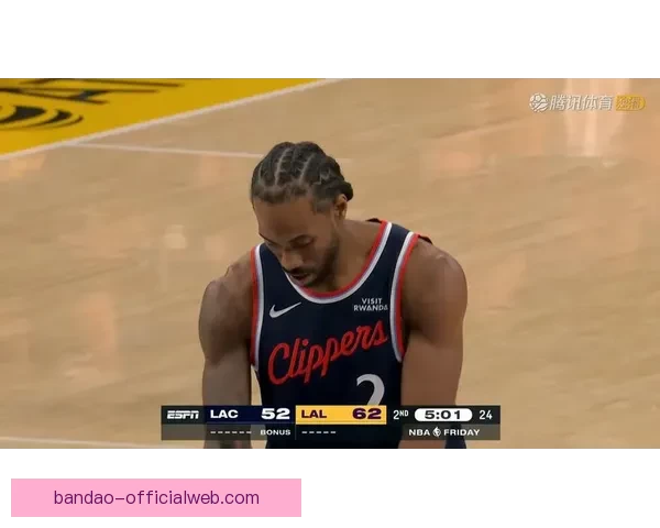 东契奇偷听魔术战术八村垒好奇发问以太幽默整活引全场